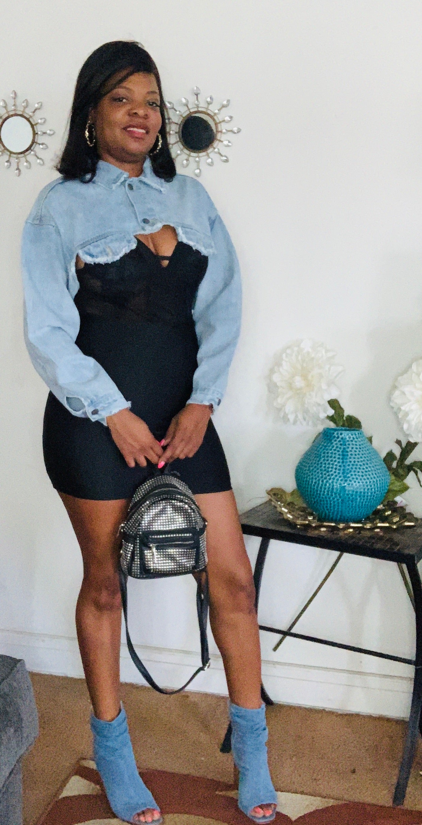 SHRED IT CROPPED DENIM JACKET - Tamaracloset