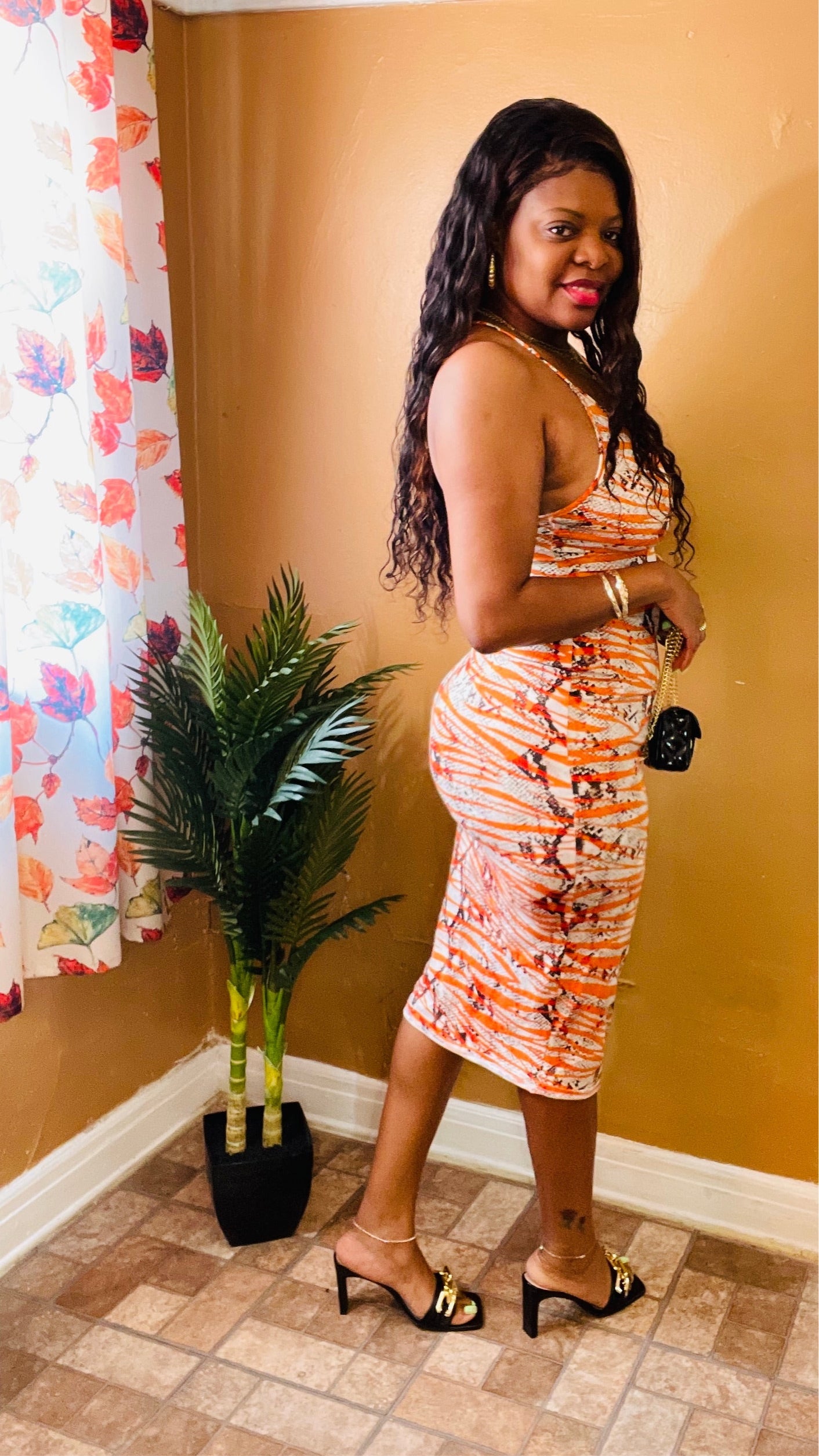 STAY SASSY BODYCON DRESS
