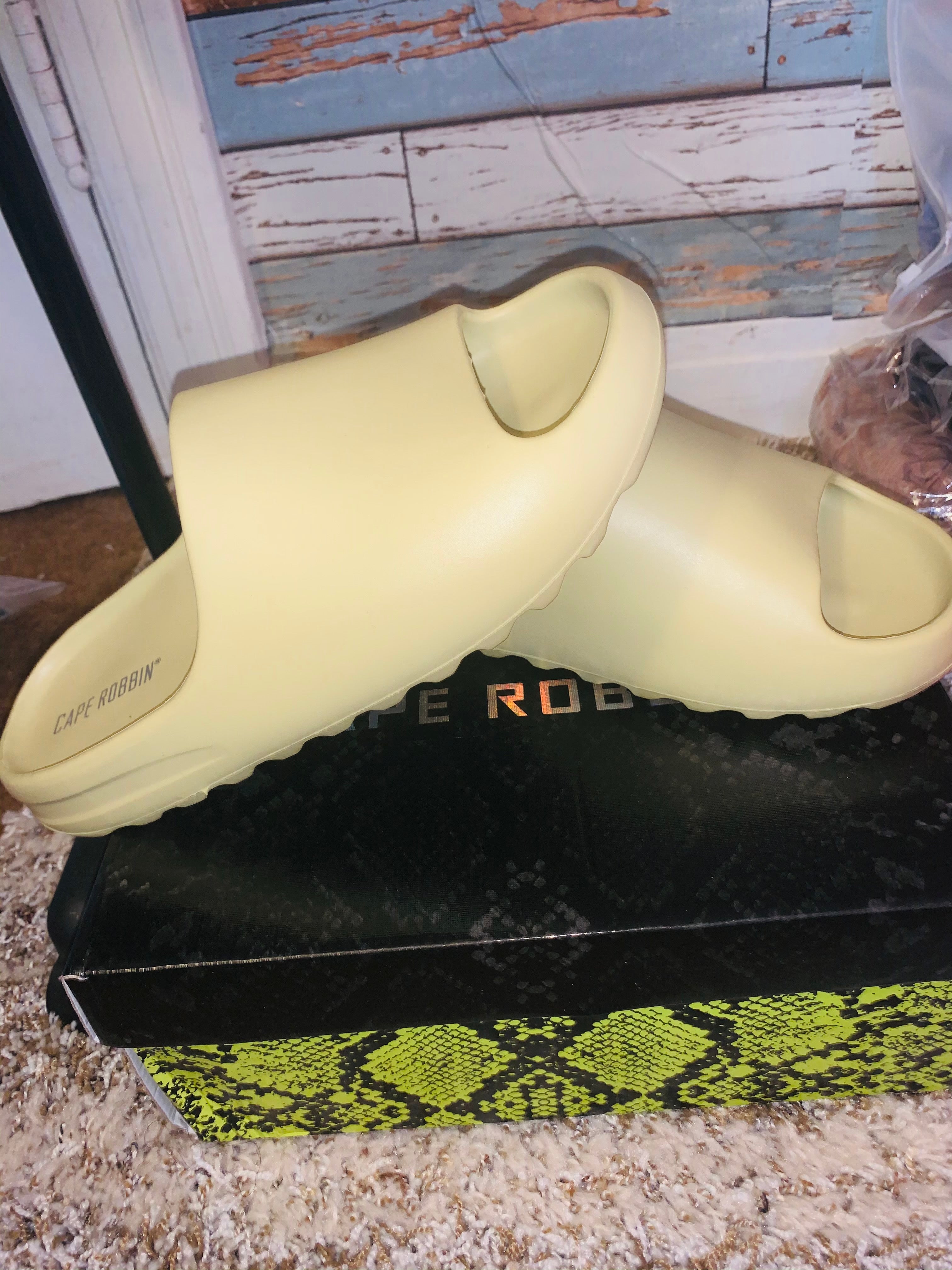 Breezy Slides